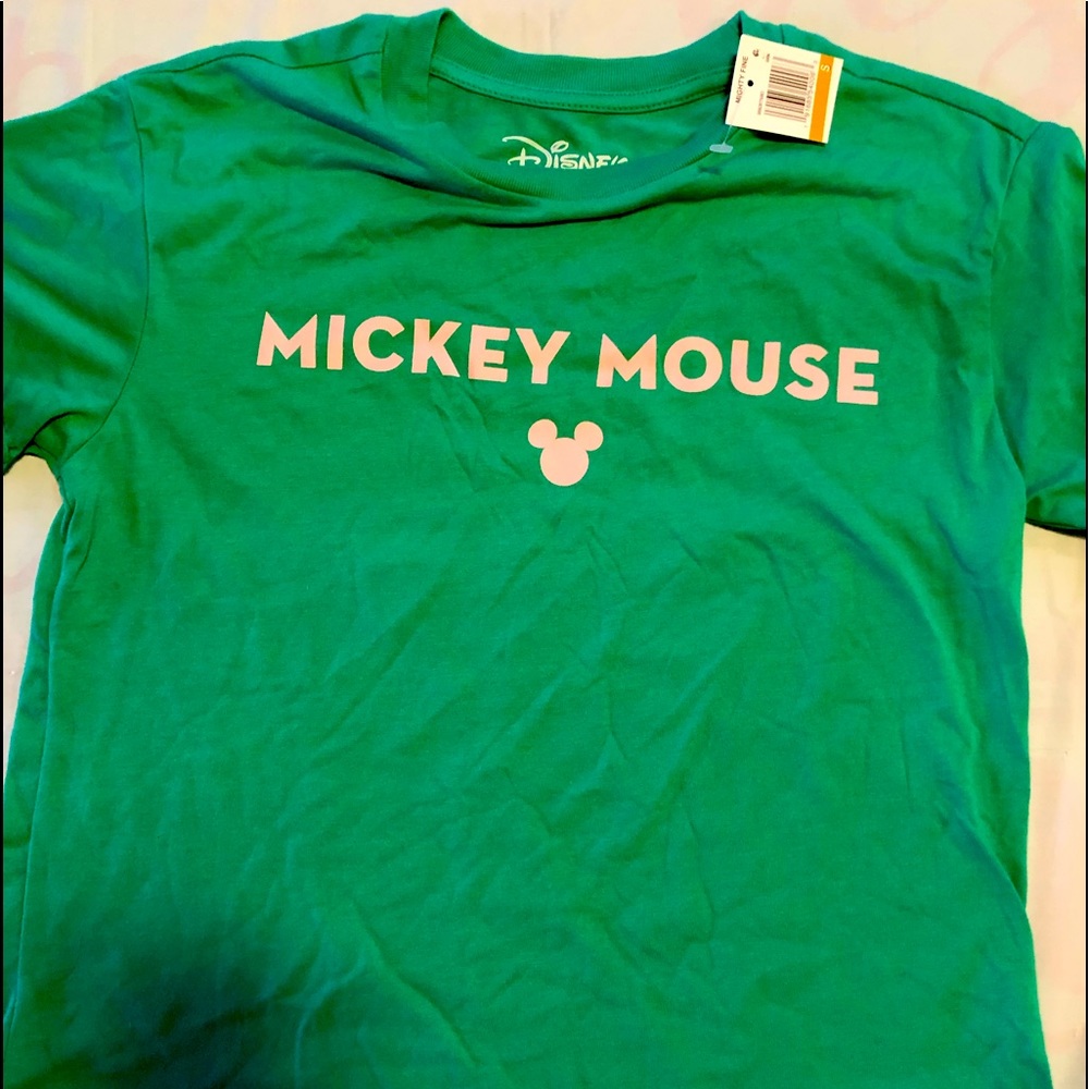 Women’s t shirt